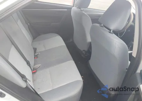 2015 Toyota Corolla L z USA, uszkodzony, nr VIN 2T1BURHE5FC275413